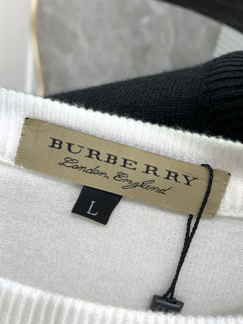 Burberry Sweaters